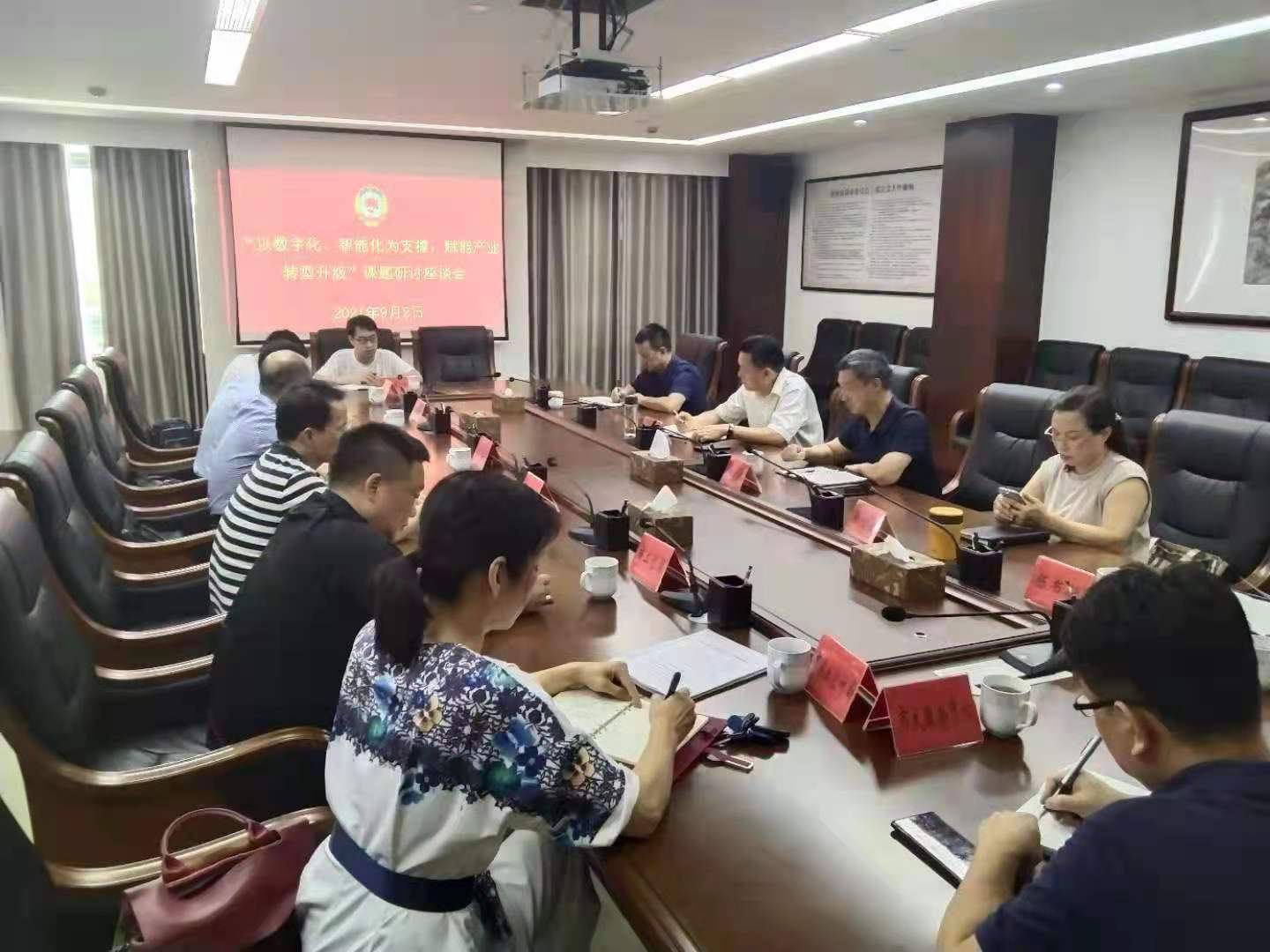 1828743640.jpg 1828743640.jpg